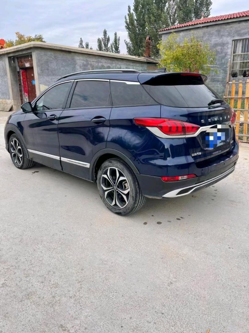 北京18年北汽绅宝智行3