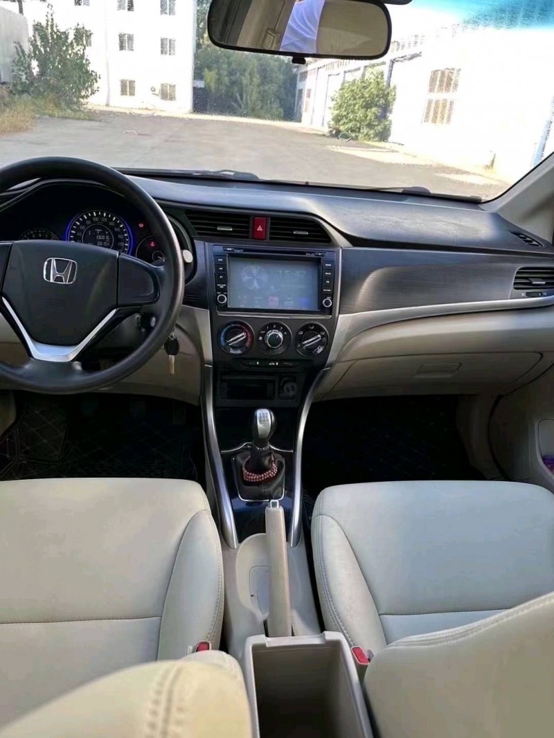 徐州16年本田凌派5