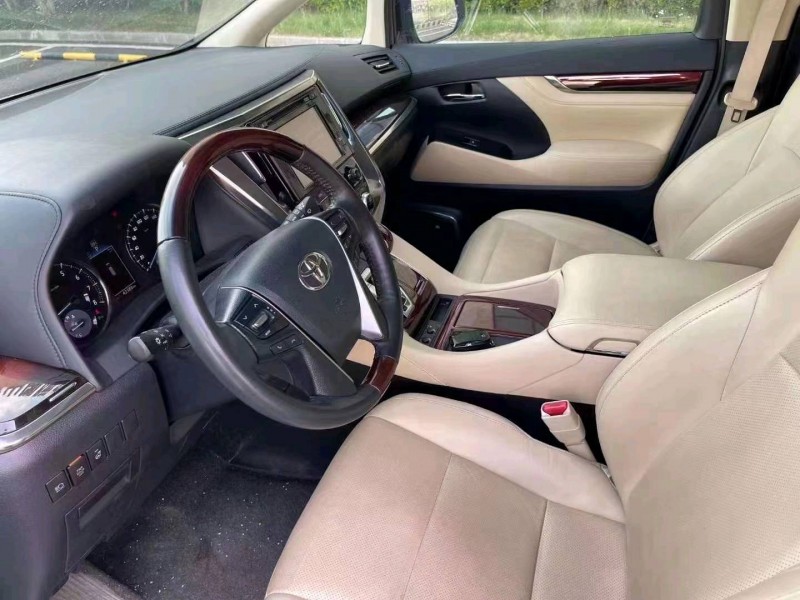 邯郸17年丰田埃尔法6