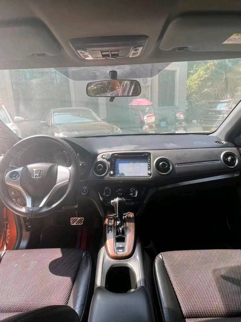 宜春15年本田XRV4