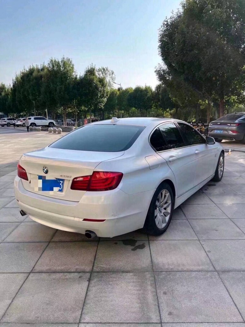 北京10年宝马5系8