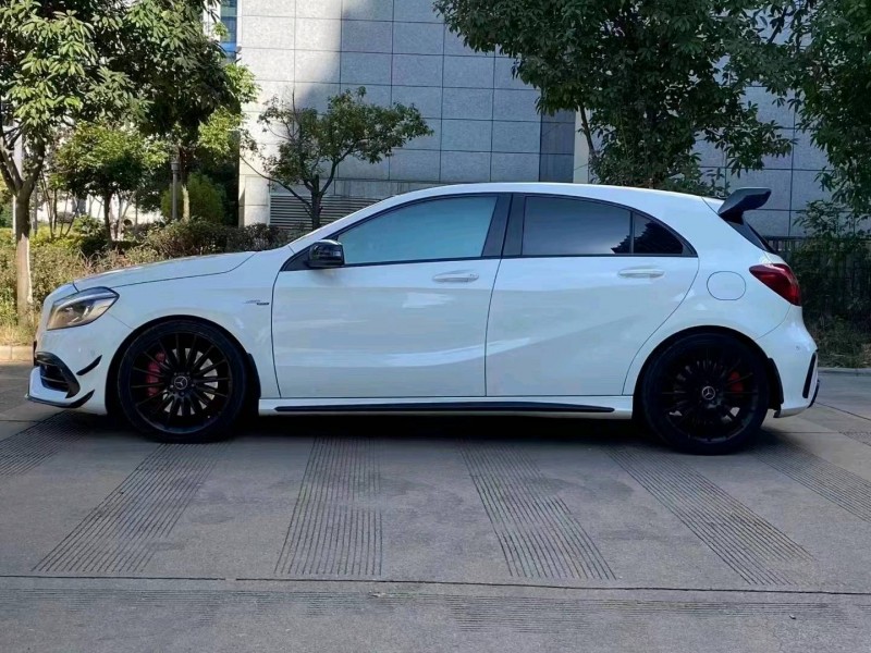 广州17年奔驰AMG2