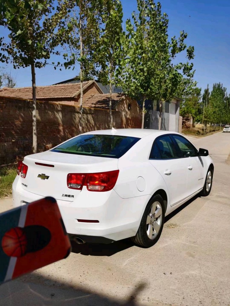 北京15年雪佛兰迈锐宝8