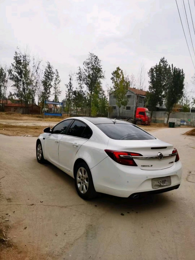 北京16年别克君威7