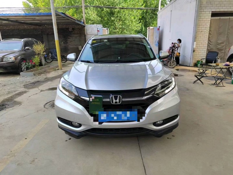 保定15年本田缤智9