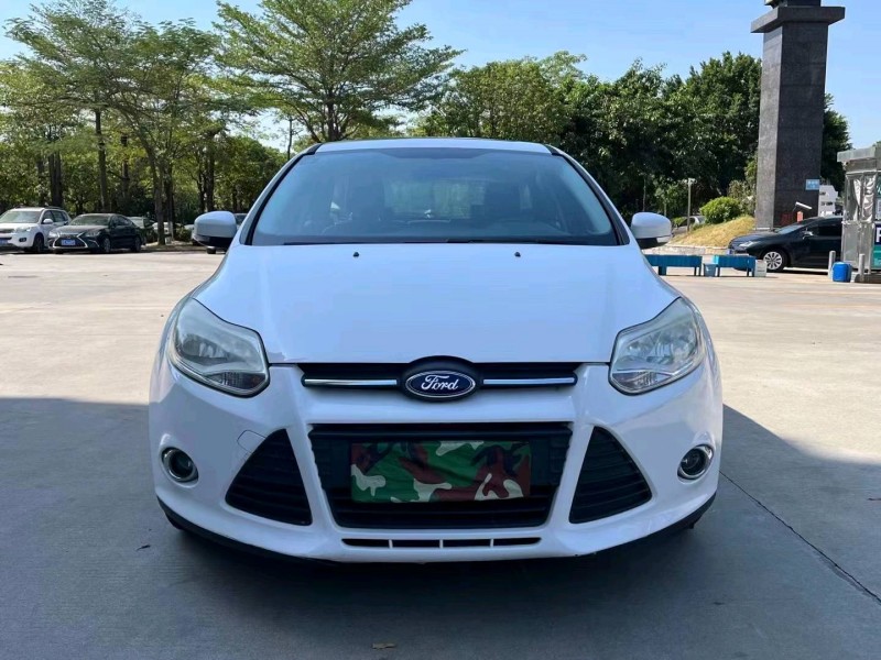 东莞14年福特福克斯1