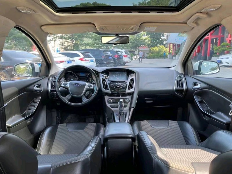 东莞14年福特福克斯5