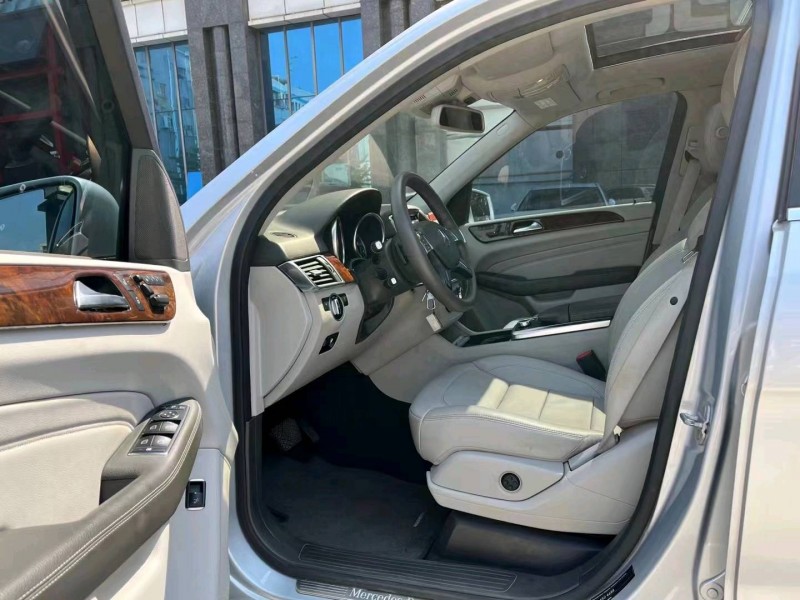 东莞13年奔驰ML7