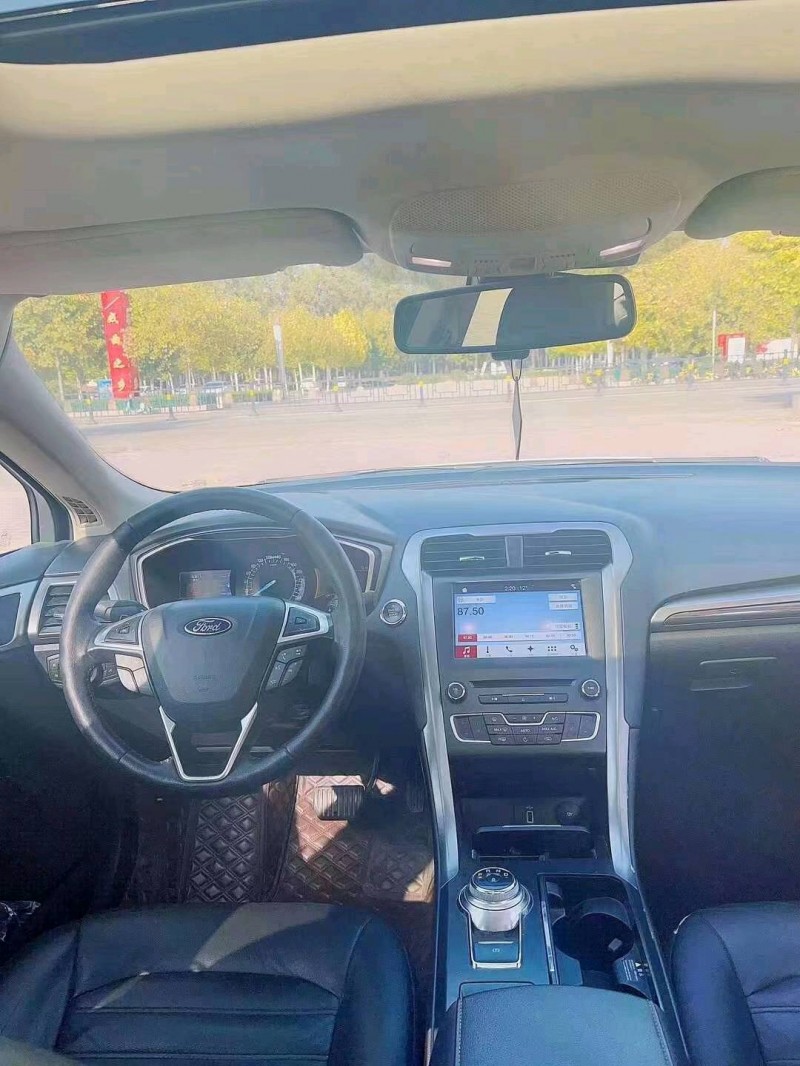 北京17年福特蒙迪欧3