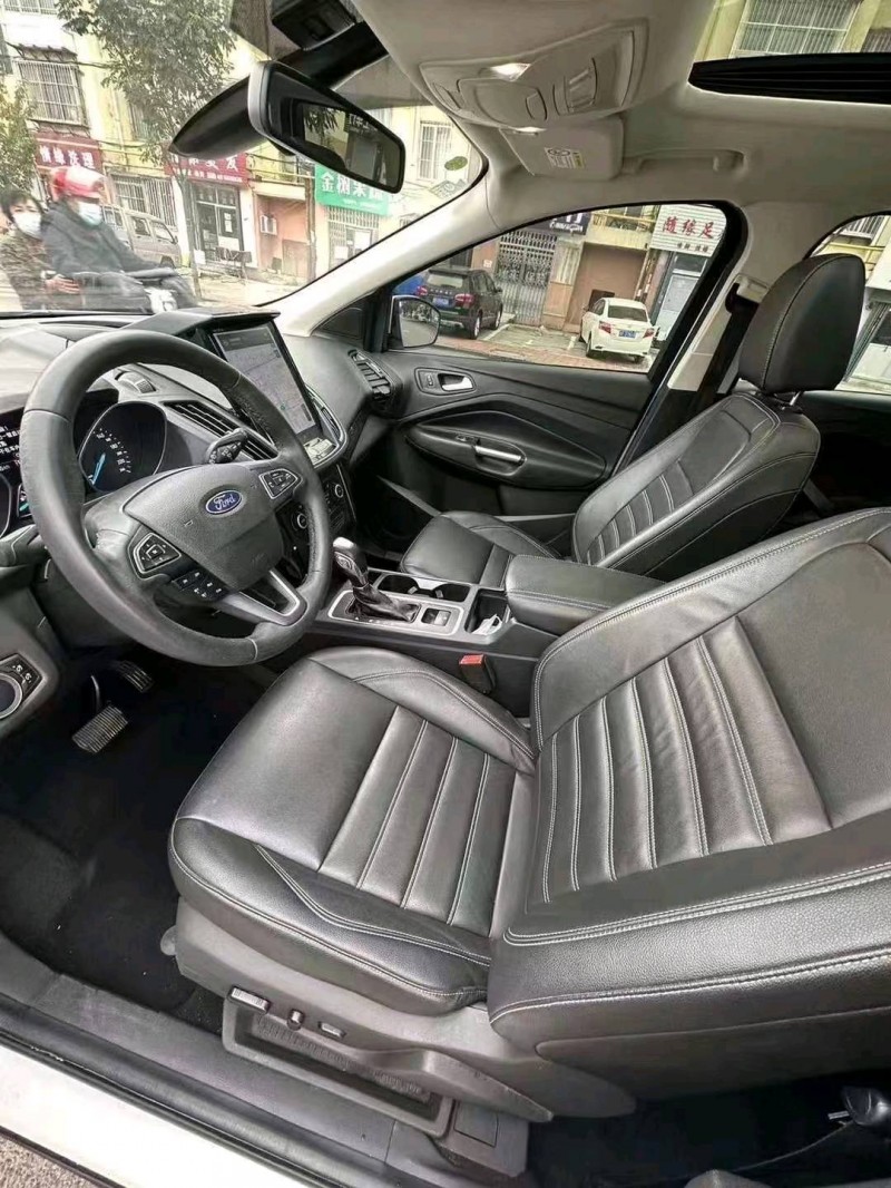 东营19年福特翼虎4