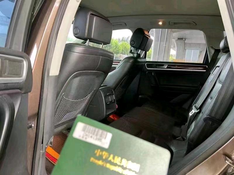 成都12年大众途锐9