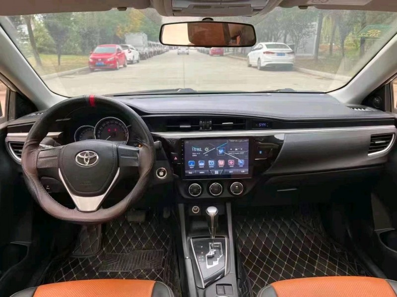 北京16年丰田雷凌7