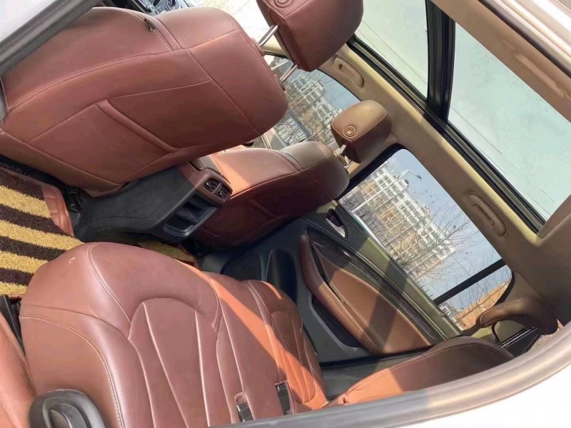 济宁15年别克昂科威3