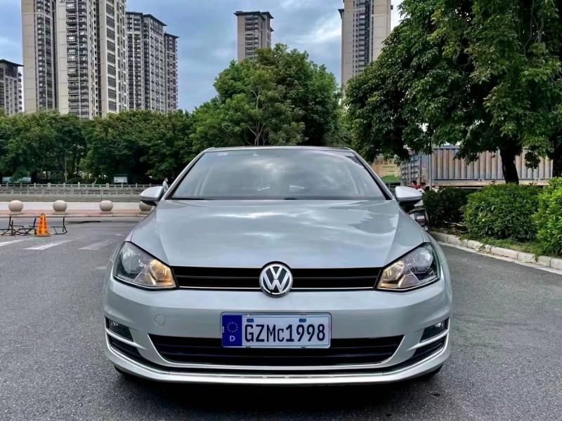 广州16年大众高尔夫1