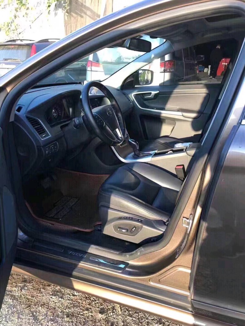枣庄18年沃尔沃XC603