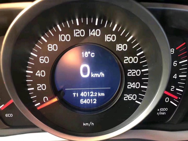 枣庄18年沃尔沃XC602