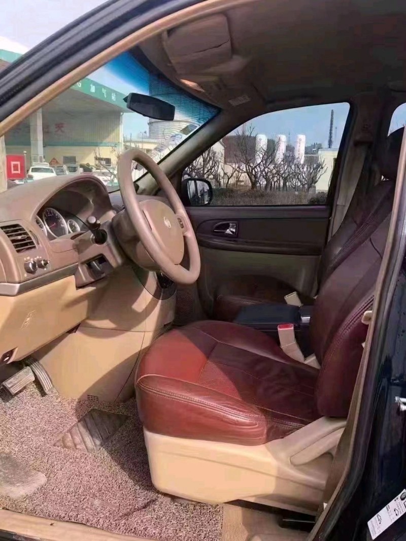 济南16年别克GL87