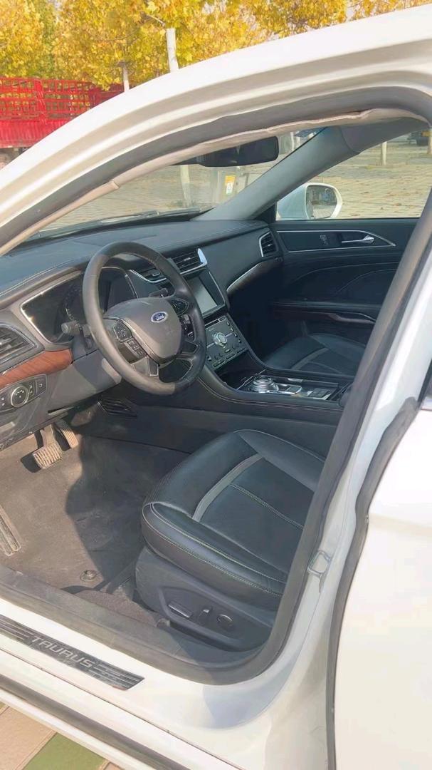 北京16年福特金牛座4