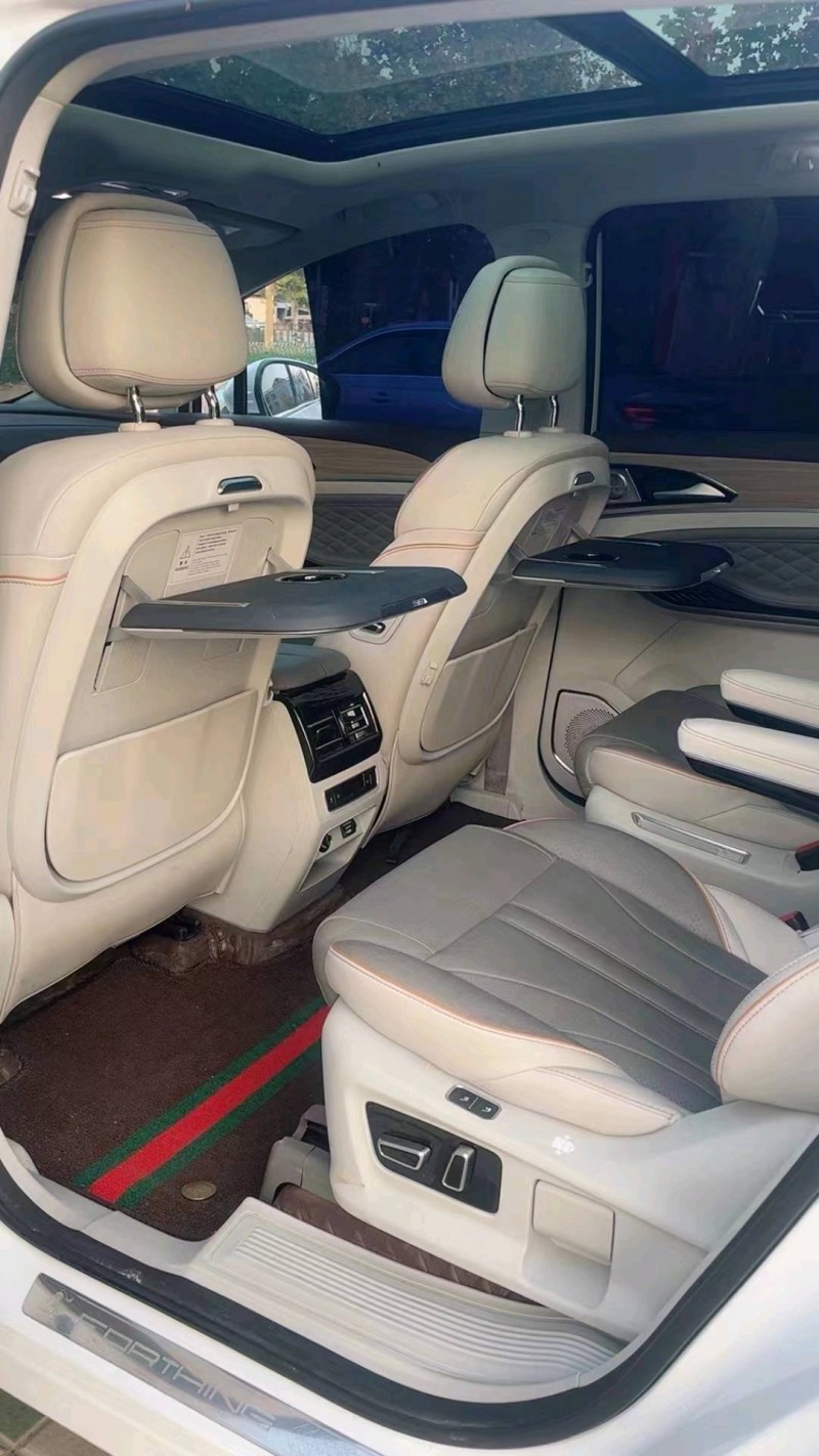 北京22年东风风行游艇4