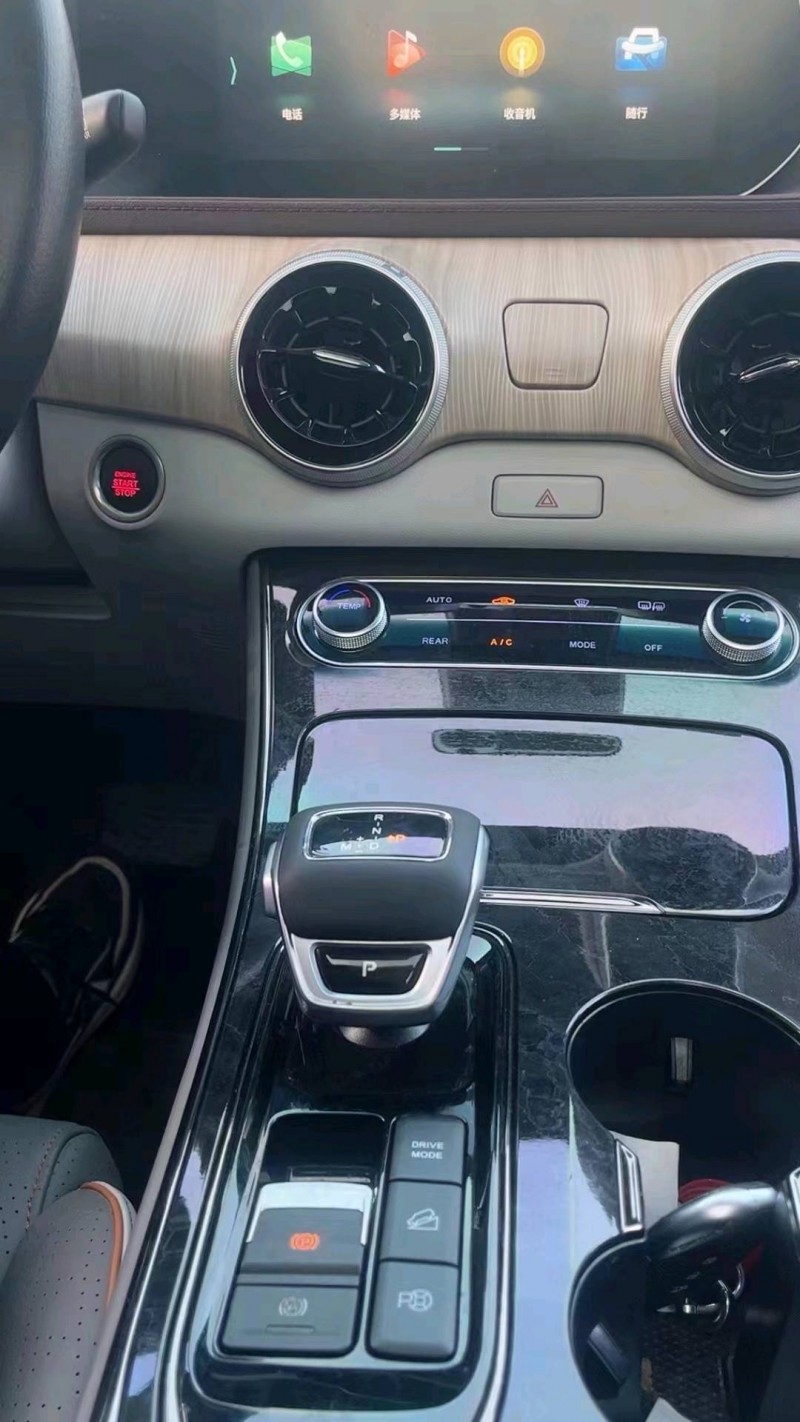 北京22年东风风行游艇7