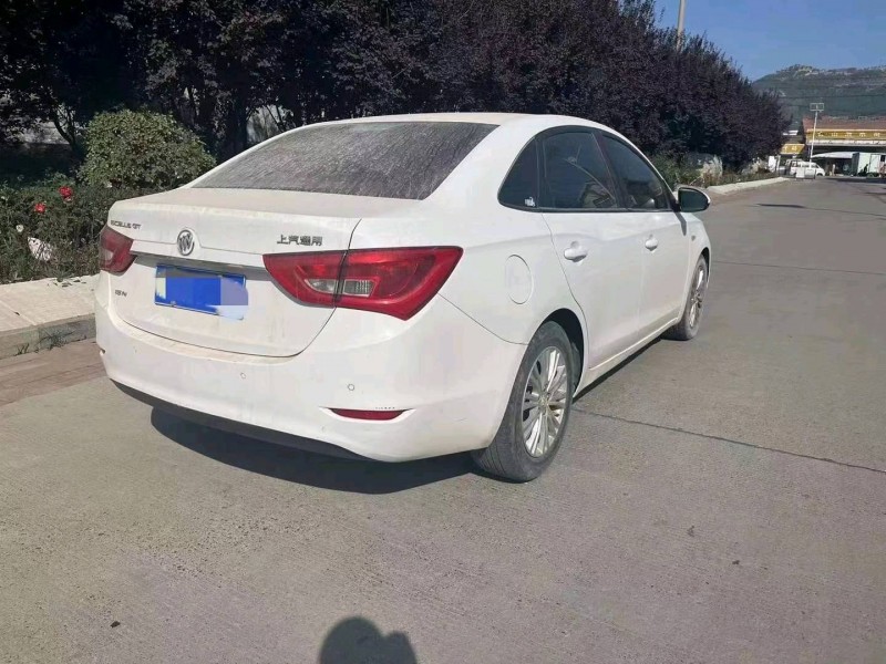 枣庄17年别克英朗5