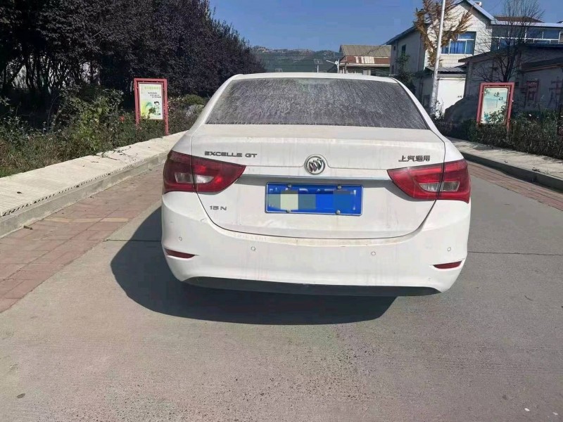 枣庄17年别克英朗4