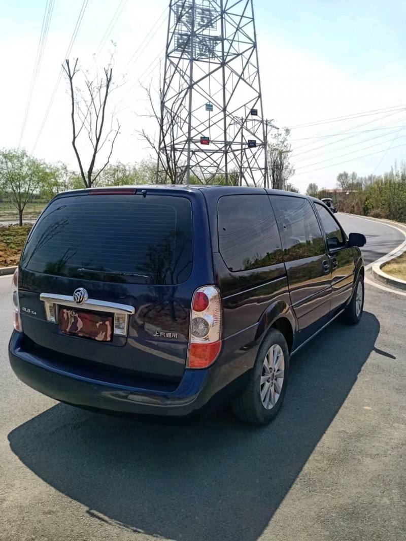 济南16年别克GL88