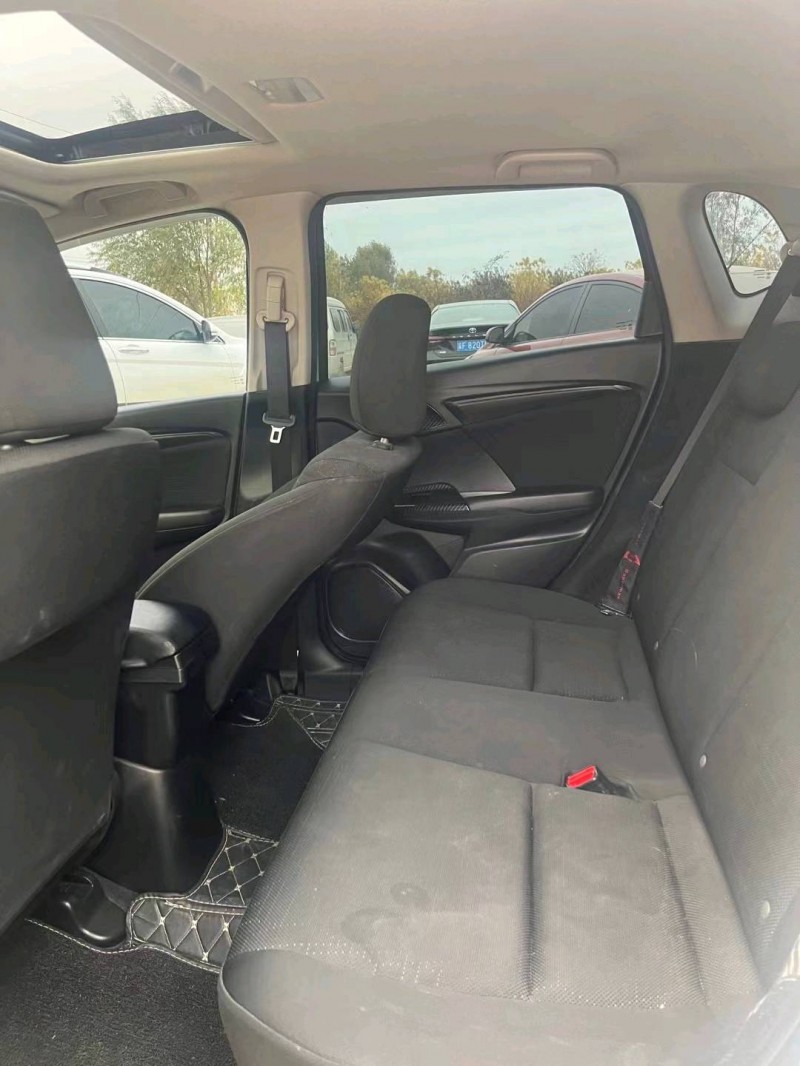 保定17年本田飞度4