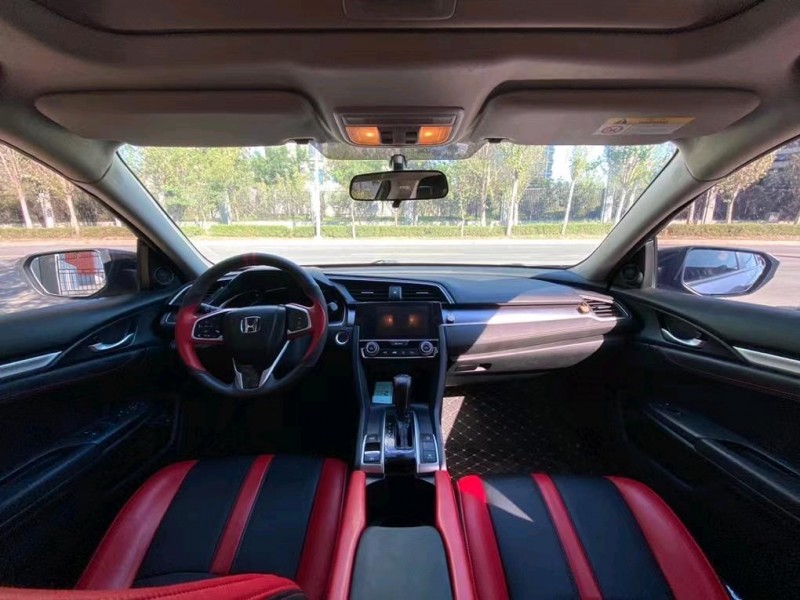 沈阳19年本田思域8