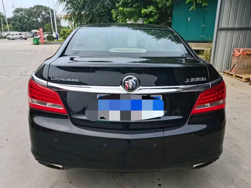 保定16年别克君越9