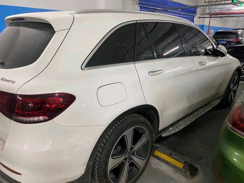 重庆20年奔驰GLC3