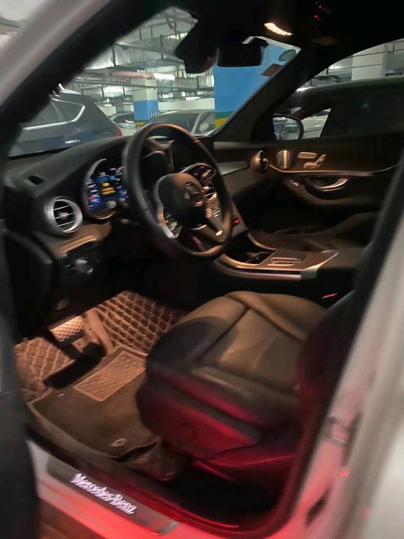 重庆20年奔驰GLC6