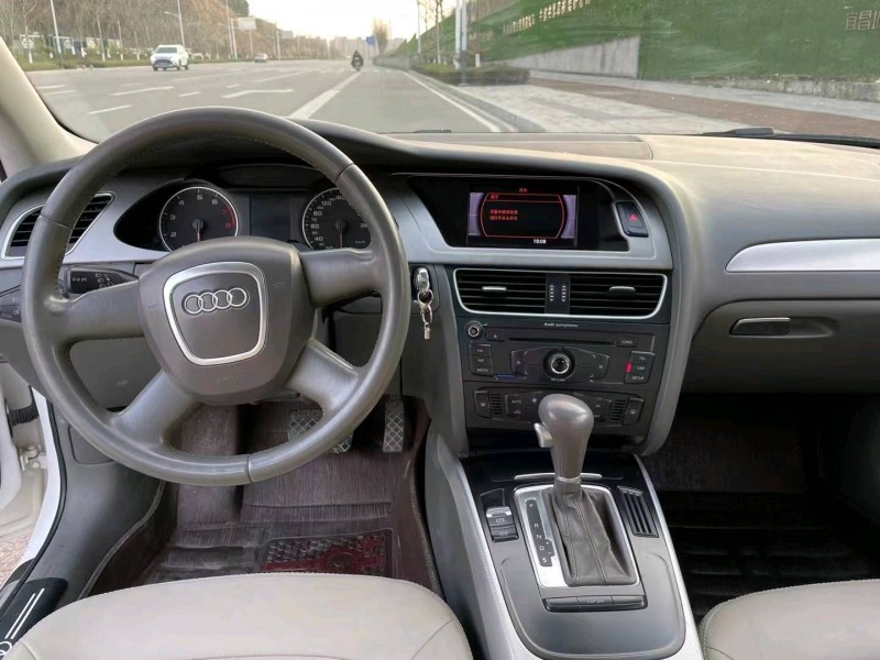 北京09年奥迪A4L6