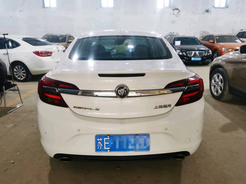 保定16年别克君威GS2