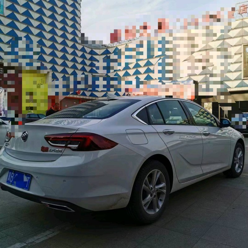 保定22年别克君威4