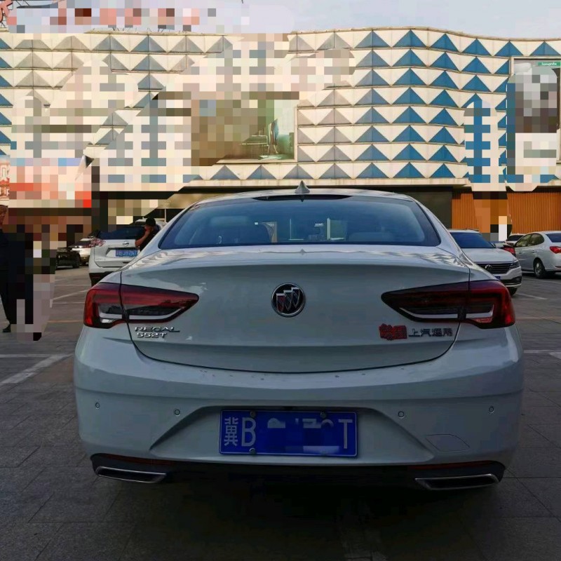 保定22年别克君威5