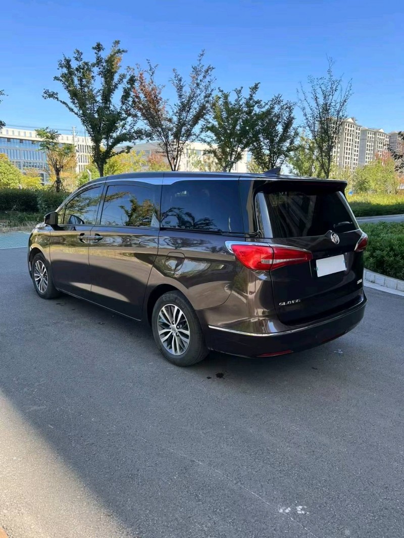 徐州18年别克GL86