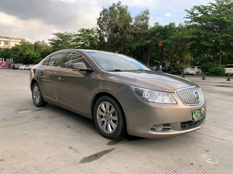 东莞13年别克君越3