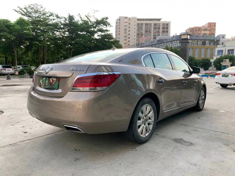 东莞13年别克君越4