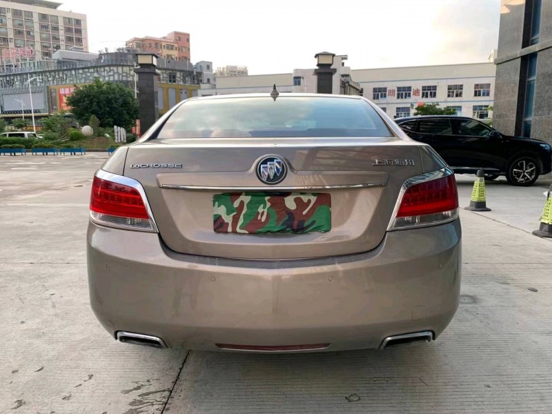 东莞13年别克君越5