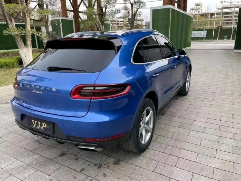 枣庄17年保时捷Macan2