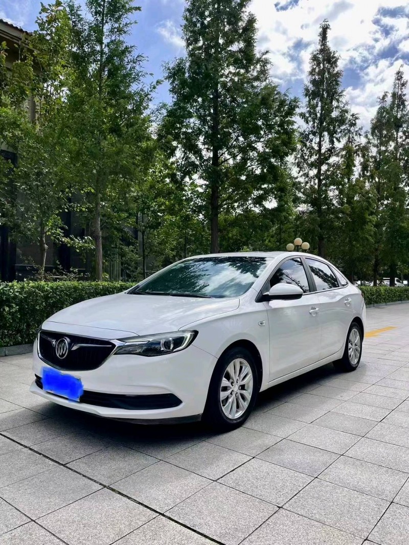 枣庄18年别克英朗2