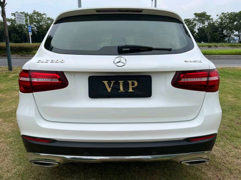 徐州16年奔驰GLC2