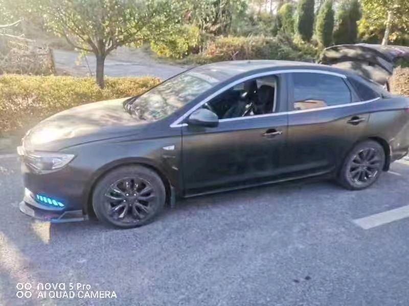 济宁18年别克英朗6