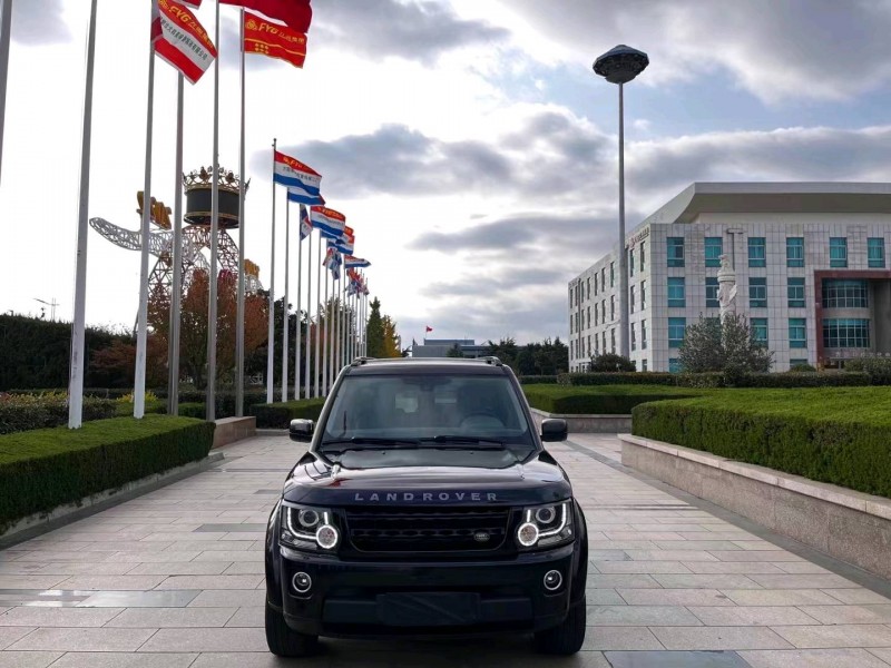 东营11年路虎发现9