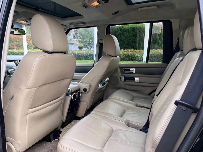 东营11年路虎发现3