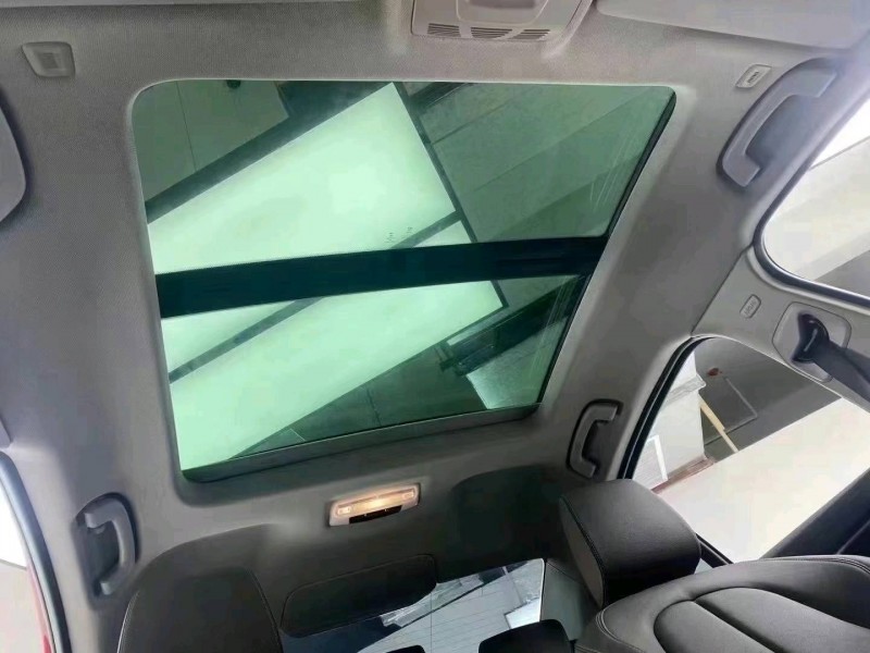 成都20年宝马1系5