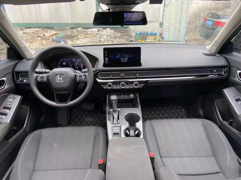 广州22年本田思域4