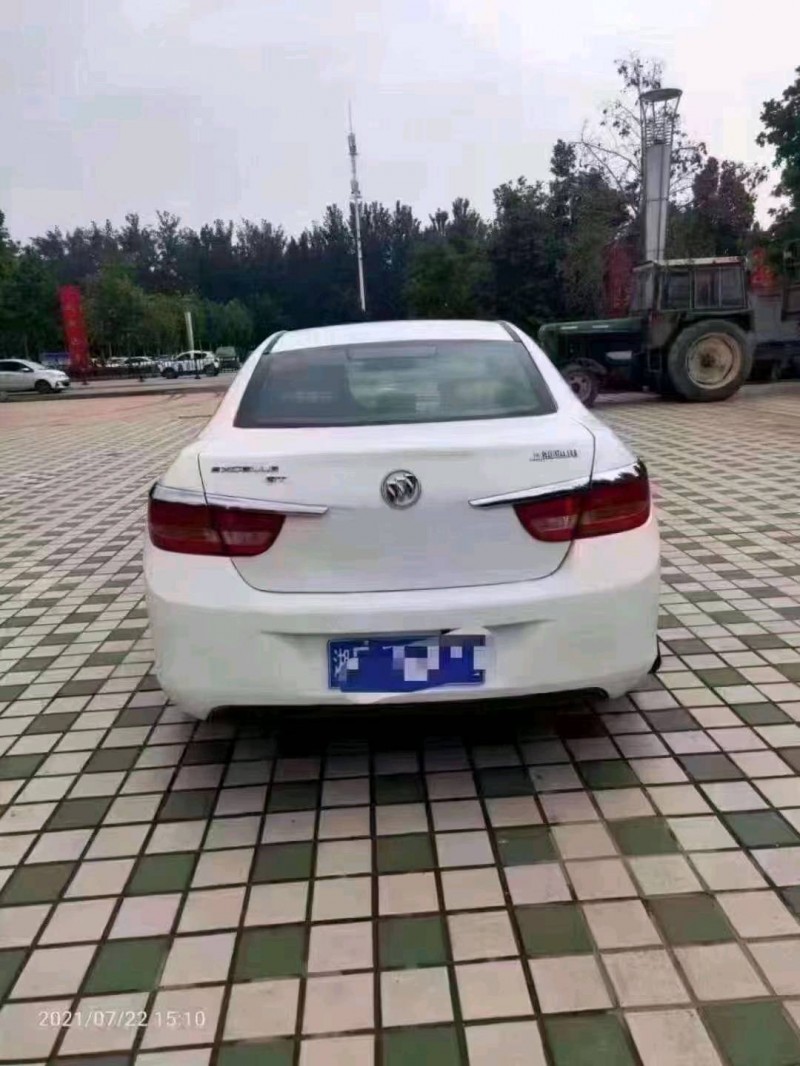 北京14年别克英朗2