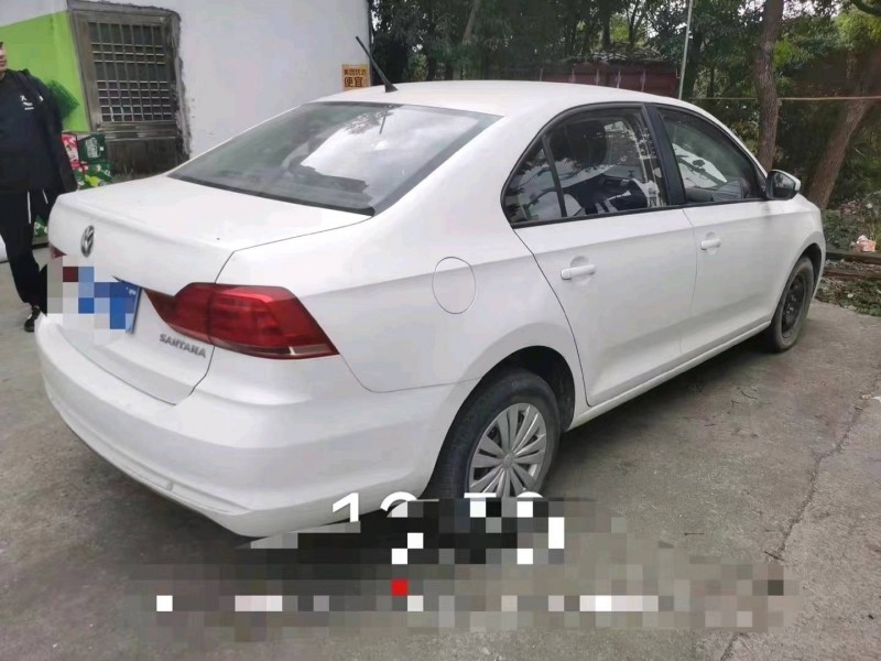 北京20年大众桑塔纳5